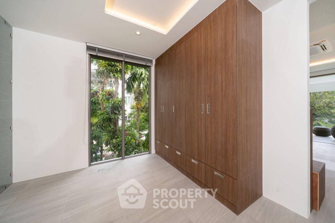 picture The Oriental Villa Kamala - A Brand New 3-Bedroom Pool Villa in Kamala (ID 1534738) - 7/31