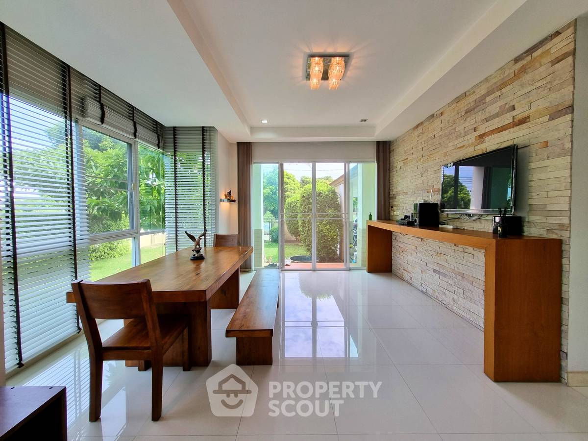 picture 3-BR House at Busarakham Residence in Sala Thammasop (ID 2180220) - 6/24