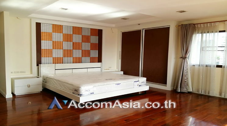 picture 🔼🔽 AccomA 📩 Modern-style condo with multiple balconies and scenic views (1516442) - 3/11