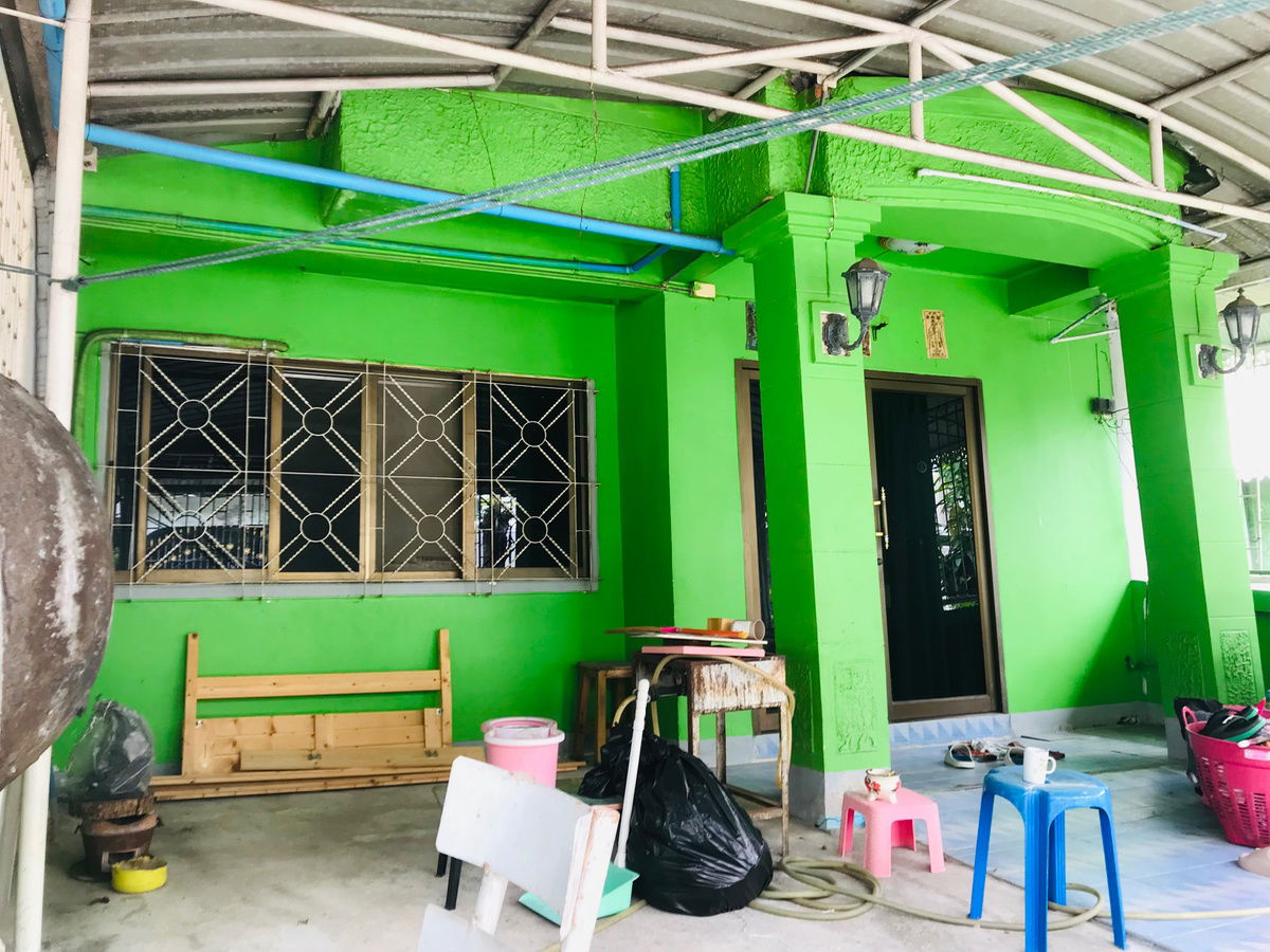 รูป ด่วน! ขายทาวน์เฮ้าส์ 2 ชั้น หมู่บ้านพูนสุข บางนา–สุวรรณภูมิ ราคา 1.15 ล้าน 19.5 ตรว - รูปที่ 10/23