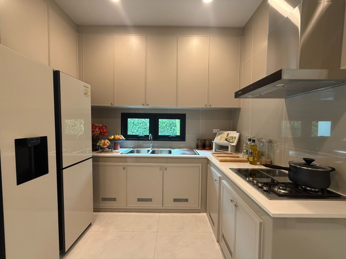picture ✨ Luxury Home for Sale – Fully Furnished Just bring your suitcase! 🧳  Narinsiri Rama 9 – Krungthep Kreetha, A premium luxury residence by Sansiri. - 7/16