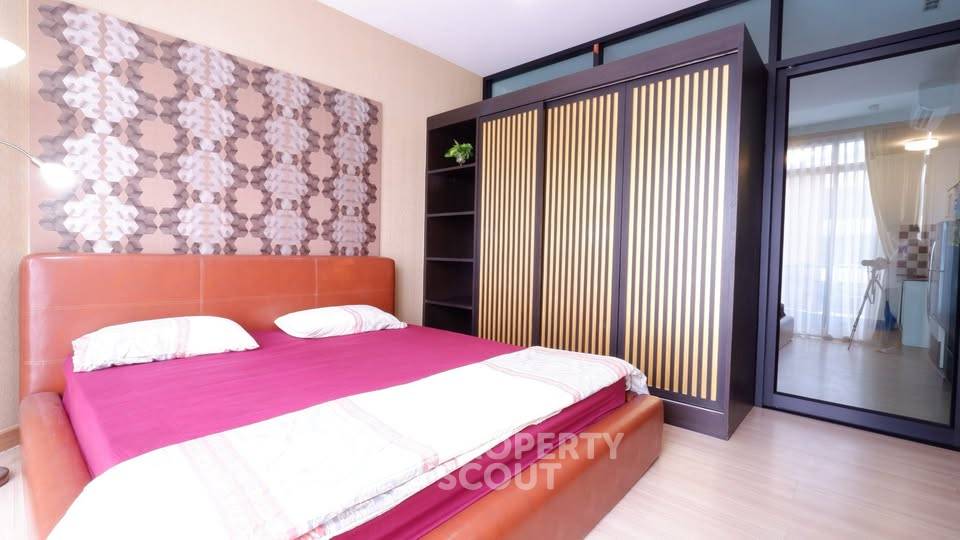 picture 1-BR Condo at Baan Sathorn Chaopraya near BTS Krung Thon Buri (ID 2225152) - 2/5