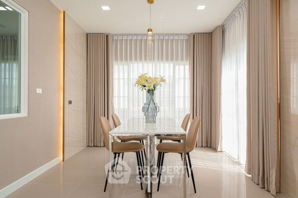 รูป 🏡✨ บ้านเดี่ยวหรู 4 ห้องนอน ให้เช่า พร้อมอยู่! ที่ Prestige Future-Rangsit ✨🏡 - รูปที่ 11/14