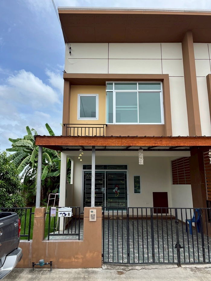 รูป ขายบ้าน หมู่บ้านร่มไม้2 ซ.6 ต.บ่อวิน อ.ศรีราชา จ.ชลบุรี  - รูปที่ 1/9