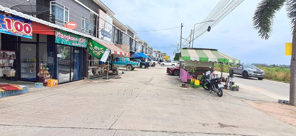 picture Income 15,000 THB/month!!Corner unit, Pluak Daeng, near Amata City!!!  2-story commercial building, Pluak Daeng,  - 11/19