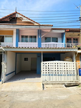 หมู่บ้านพฤกษา3 ซ.18 เนื้อที่18ตรว. 3นอน 2น้ำ/ ราคาขาย 1.8ล้าน