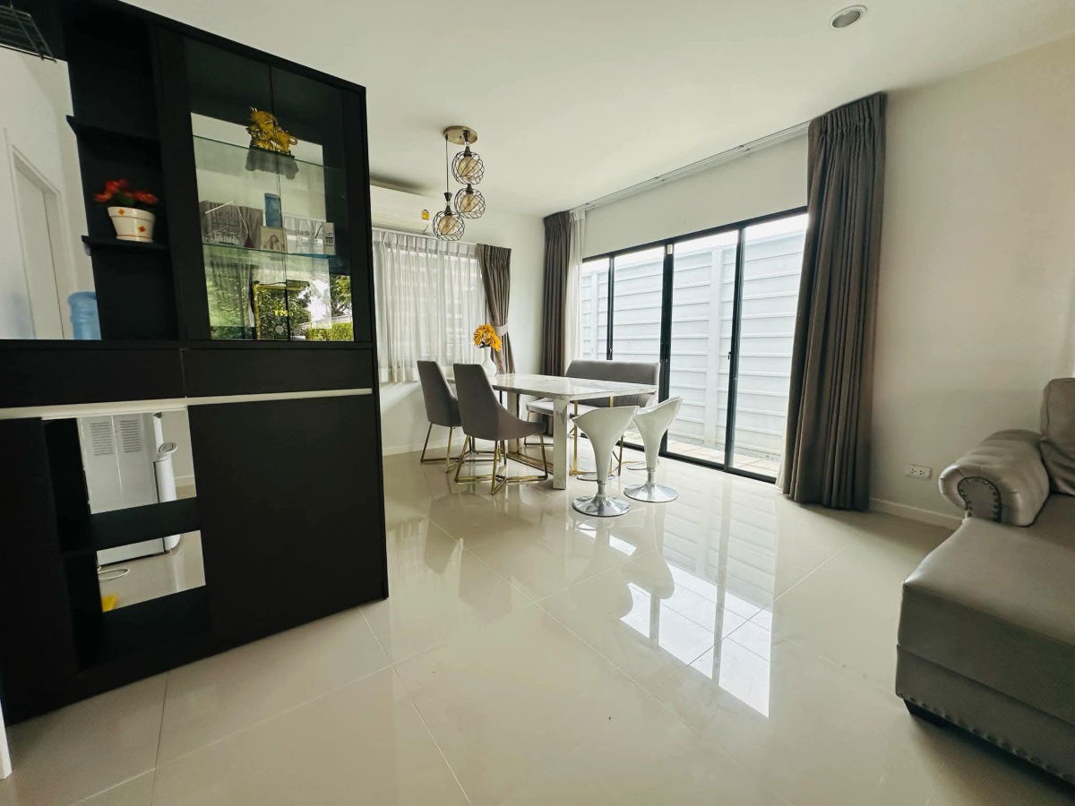 รูป เช่าบ้านเดี่ยวหรู 2 ชั้น ศาลายา - รูปที่ 9/20