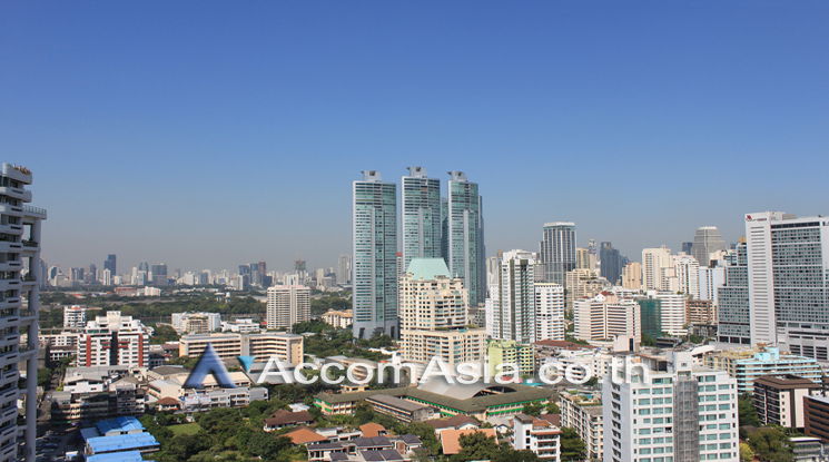 รูป 🔼🔽 AccomA 📩 Skyline-view duplex with floor-to-ceiling glass and airy layout (1521568) - รูปที่ 12/12