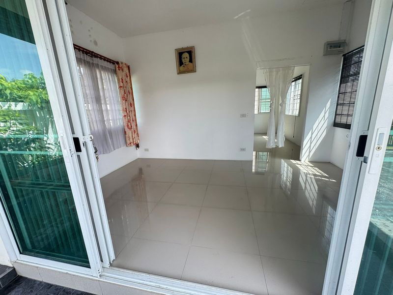 รูป ขายบ้านเดี่ยวมือสอง เขตพัทยา ซอยพรประภานิมิต32 บางละมุง ชลบุรี  - รูปที่ 5/16