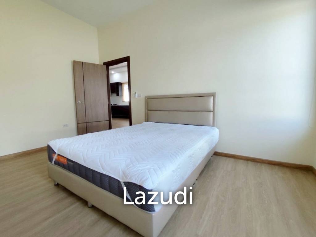 picture 3 Bedrooms 3 Bathrooms 300 SQ.M. Huay Yai House - 11/23