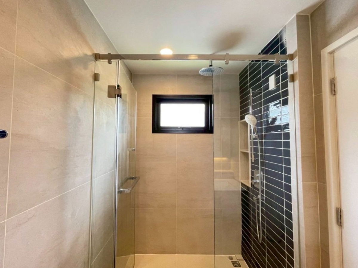 รูป 🏡✨ ขายบ้านเดี่ยวทำเลติดถนนสายไหม ตอบโจทย์ไลฟ์สไตล์คนรุ่นใหม่ บนถนนเมนของโครงการเศรษฐสิริ พหลโยธิน–สายไหม - รูปที่ 13/16