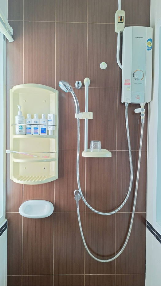 รูป ขายบ้านเดี่ยวโครงการลากูนน่าโฮม เฟส 10เนื้อที่ 72.10 ตร.ว. 3 ห้องนอน 2 ห้องน้ำ ราคาเพียง ล้านบาท  พร้อมอยู่ พร้อมเฟอร์และเครื่องใช้ไฟฟ้า  - รูปที่ 50/58