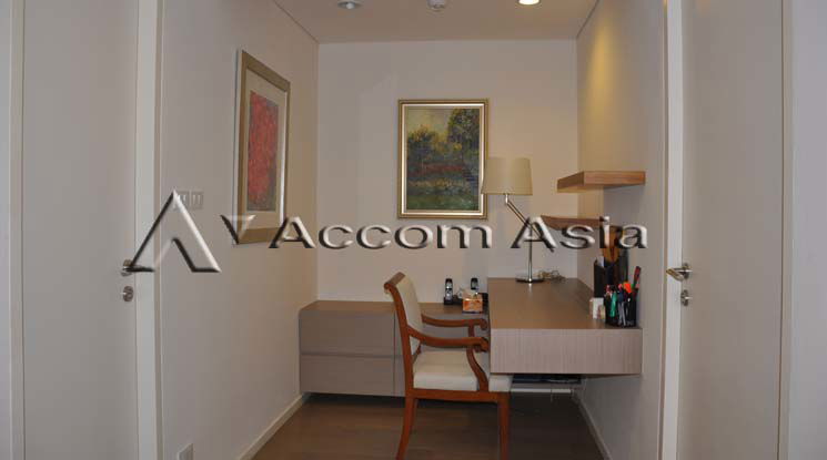รูป 🔼🔽 AccomA 📩 Elegant condo with garden view and warm wood finishes (13001365) - รูปที่ 13/16
