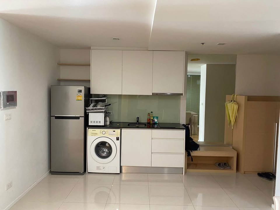 รูป 15 Sukhumvit Residences Condo For Rent | CODE : RS1002 - รูปที่ 3/8
