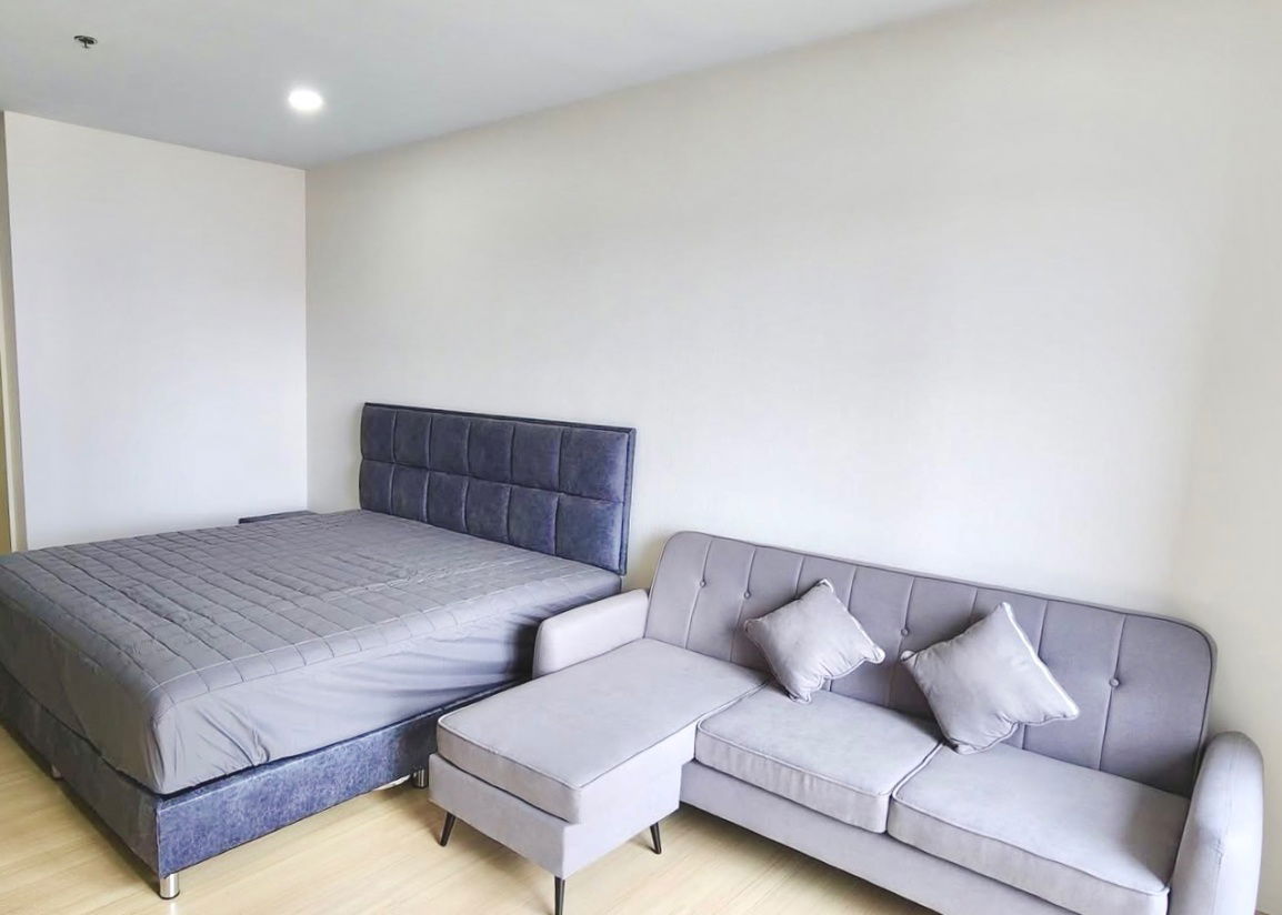 picture For Rent Supalai Veranda, opposite Seacon Bangkae, near MRT Phasi Charoen Prime location – Easy commute, surrounded by food and convenience! 💓🏙️ - 3/8