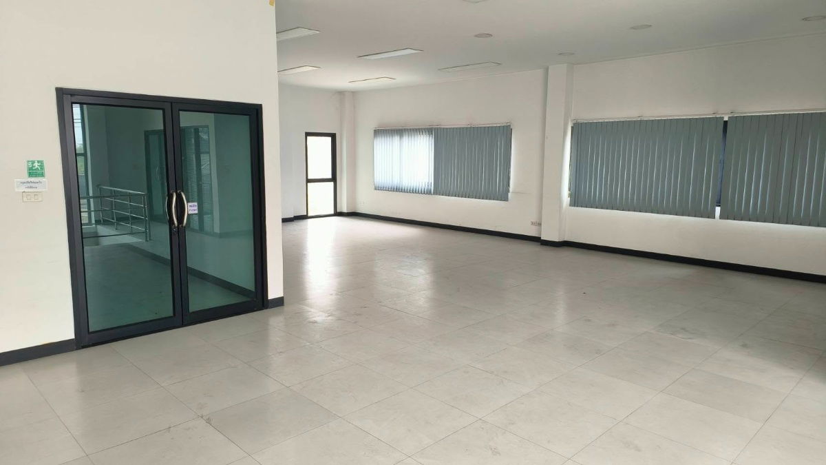 picture  For Rent: 3-Storey Showroom + Office with Stock Yard, on Vibhavadi Rangsit Road (Total Area: 1,270 sq.m.) Line: @nathong97 - 9/14