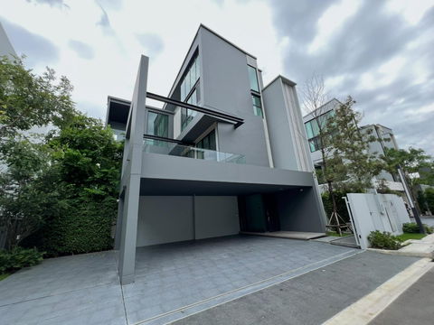 For rent, single house for rent, VIVE Krungthep Kreetha, the ultimate in living, in a potential location, "New Krungthep Kreetha" ID: @951qfbfi