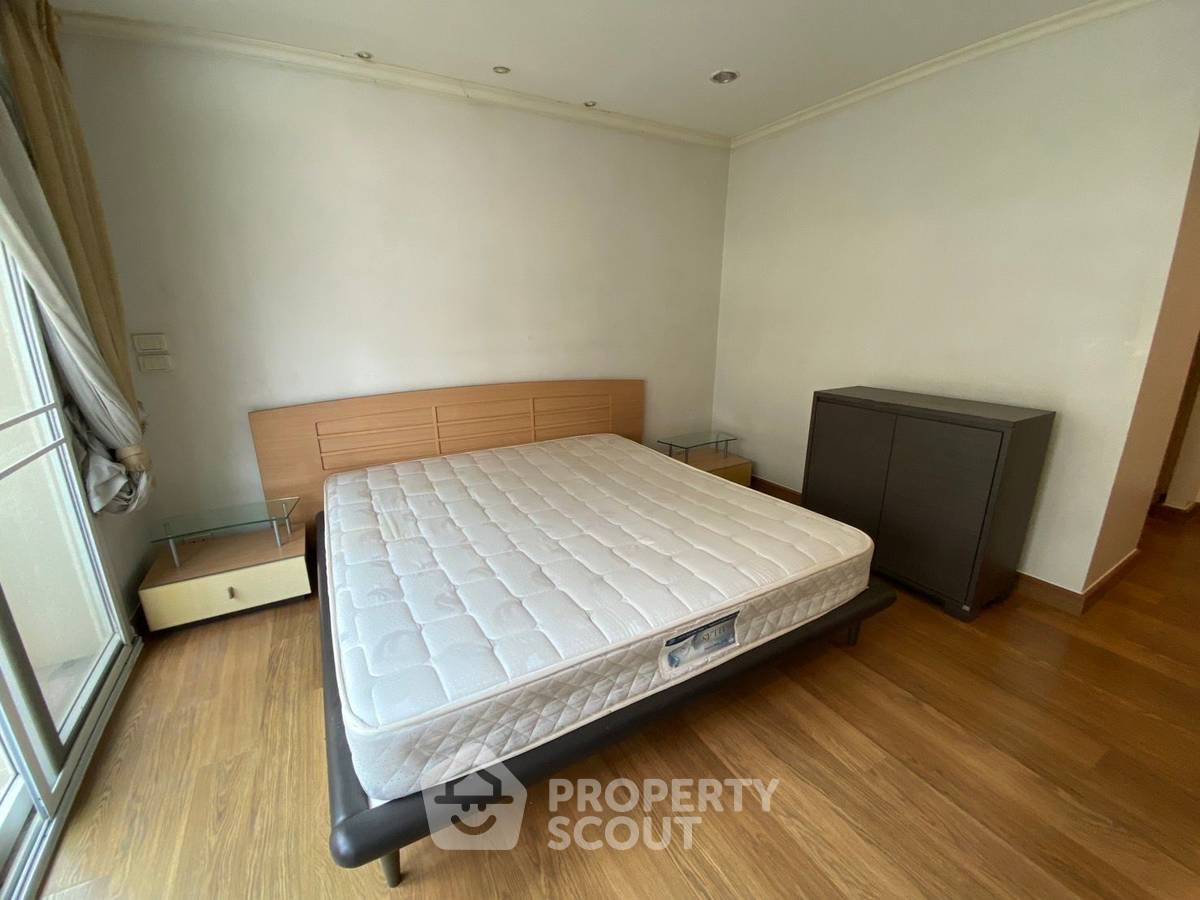 picture 2-BR Condo at Wattana Suite Condominium near BTS Nana (ID 2129507) - 4/8