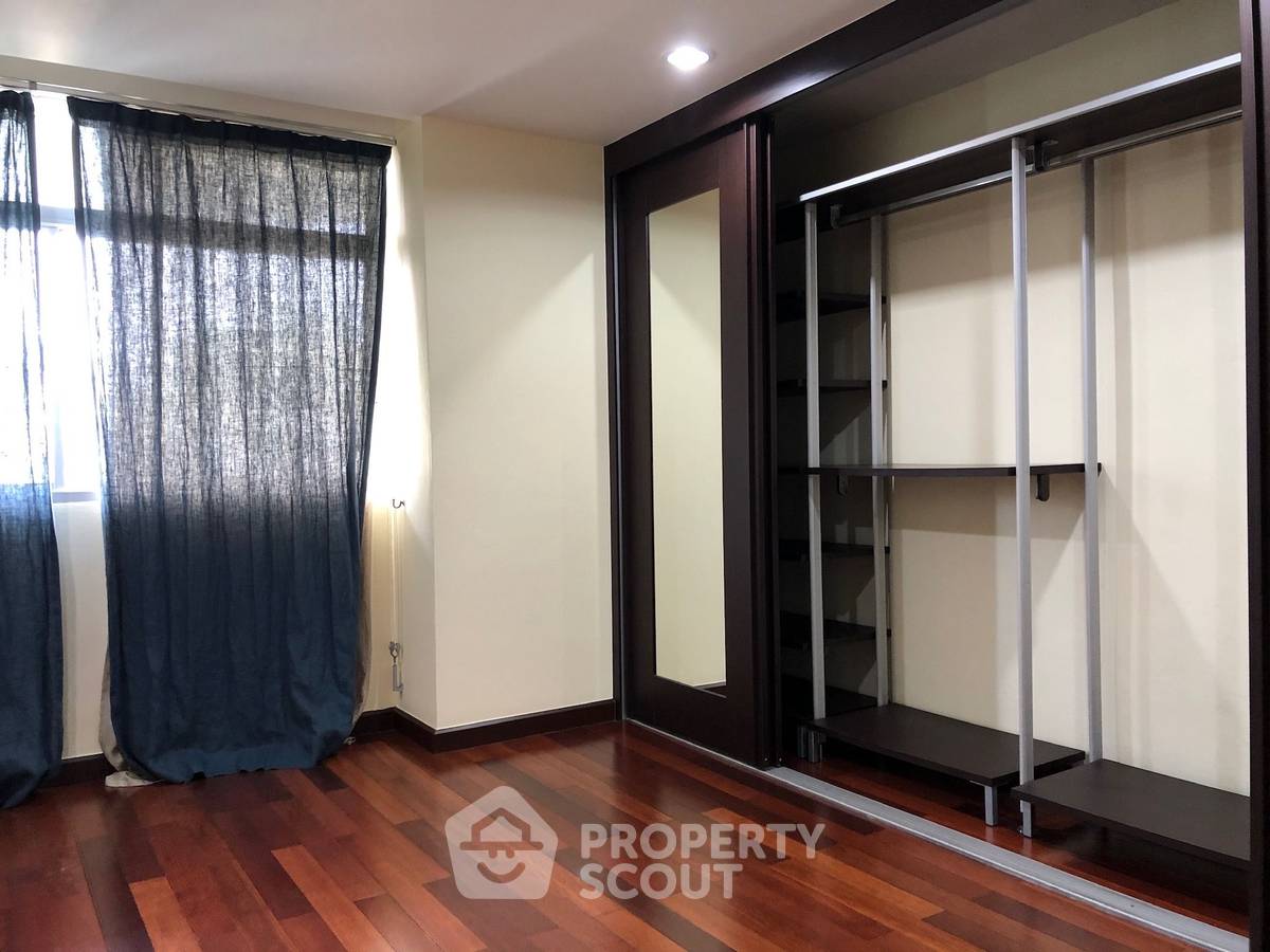 picture 3-BR Condo at La Cascade Condominium near BTS Ekkamai (ID 2224082) - 11/23