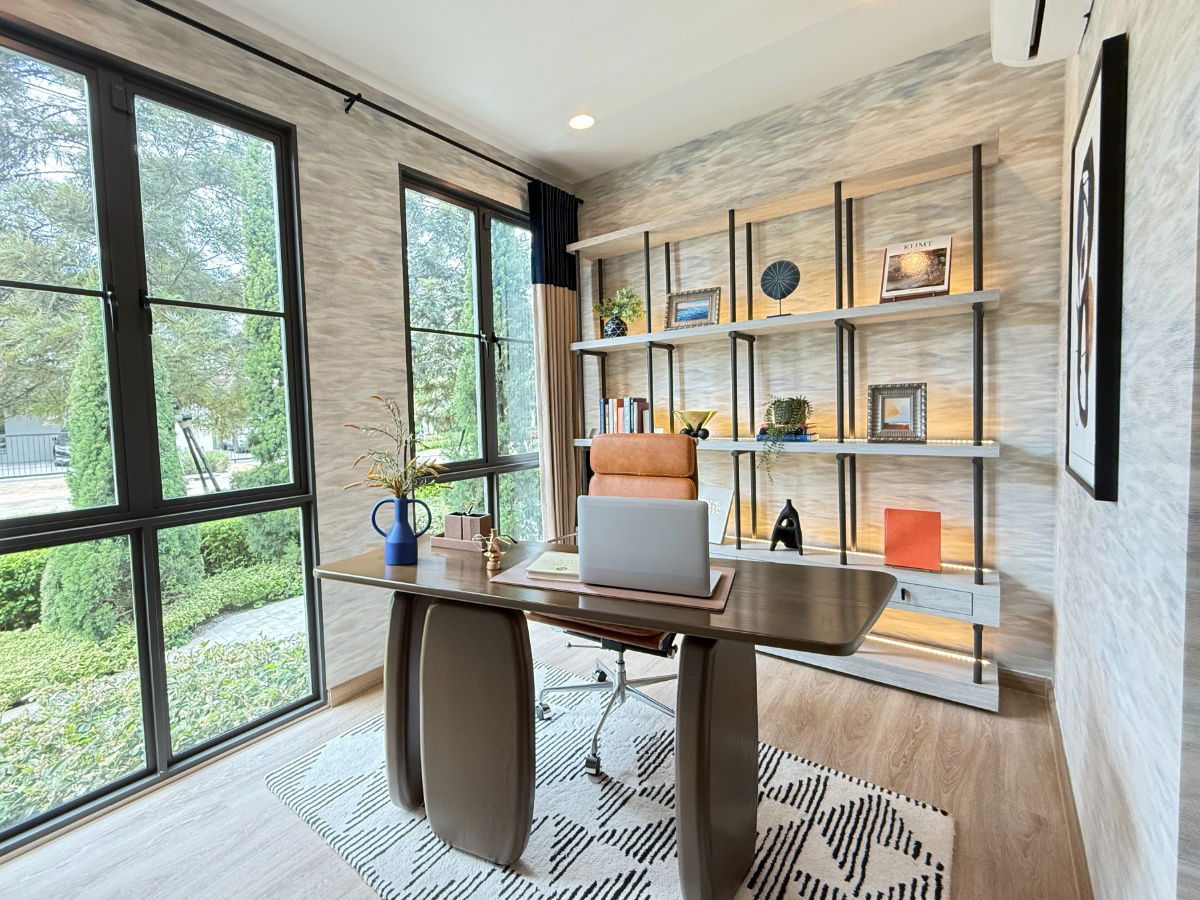 picture House for Sale (Ready to Move In) - Fully Furnished - Saransiri Ratchapuek 345 - Project by Sansiri  - 3/14