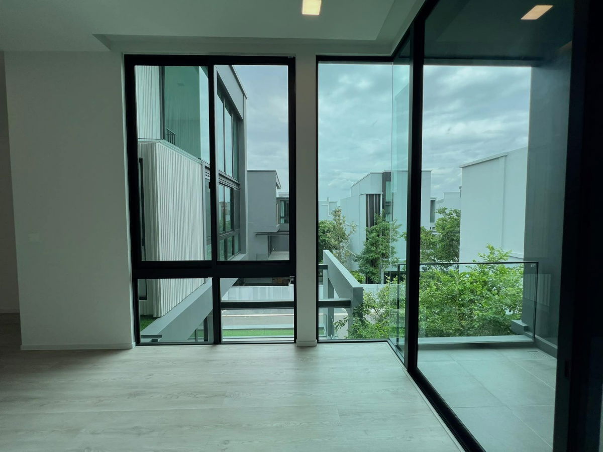 รูป เช่า ให้เช่าบ้านเดี่ยว VIVE กรุงเทพกรีฑา บ้านเดี่ยวหรู Modern Luxury ที่สุดของการใช้ชีวิต บนทำเลศักยภาพ "กรุงเทพกรีฑาตัดใหม่"  Line ID: @951qfbfi - รูปที่ 33/37