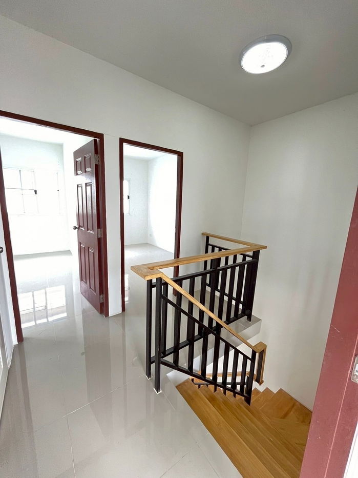 รูป ขายบ้าน หมู่บ้านร่มไม้2 ซ.6 ต.บ่อวิน อ.ศรีราชา จ.ชลบุรี  - รูปที่ 6/9