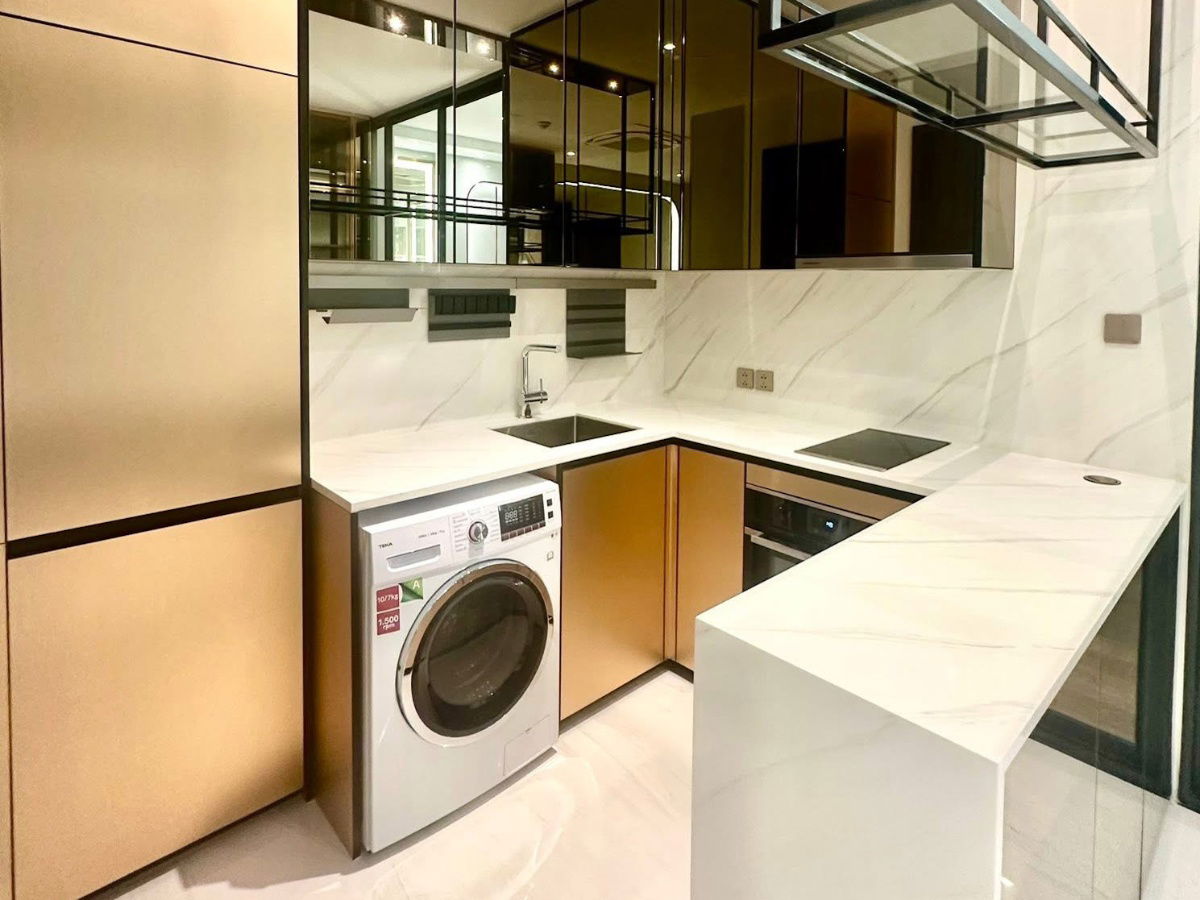 picture For Rent: The Ultimate Landmark in the Heart of Sathorn – SUPALAI ICON SATHORN Walkable distance to Silom–Sathorn area 🏙️🤍 - 7/8