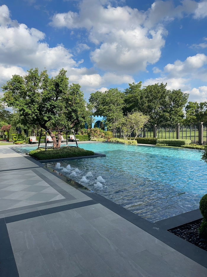 picture Don’t Miss Out! Beautiful House No. 199/4  Prime location near Si Saman Expressway, right next to a golf course! , Setthasiri Krungthep–Pathumthani 2 - 21/26