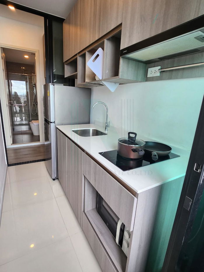picture 🎉 For Rent Condo KNIGHTSBRIDGE SUKHUMVIT - THEPHARAK Building 1, Floor 20,1 bed room, Room size 27 sqm - 1/8