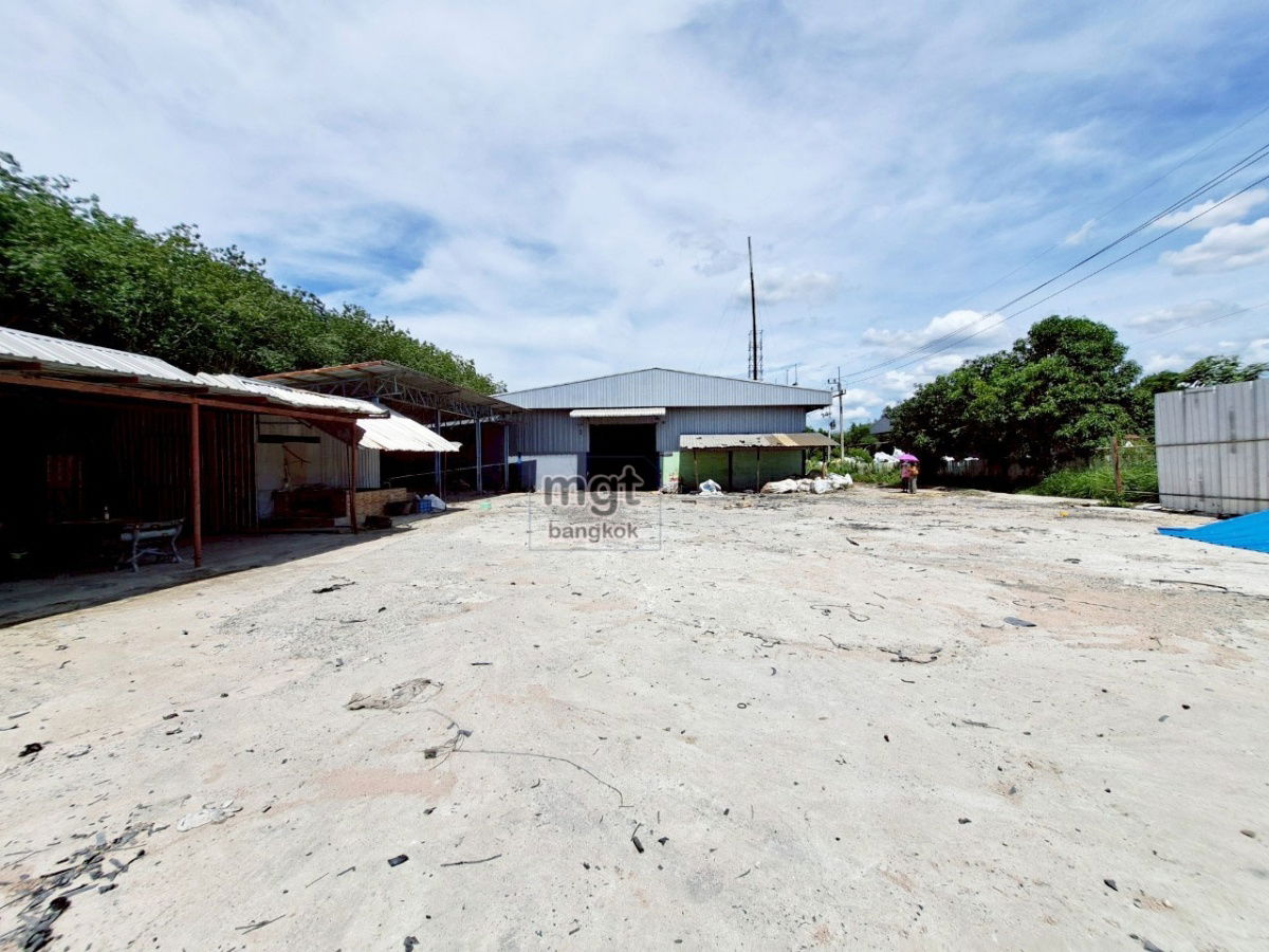 picture If you are looking for a ready-to-use factory in the heart of the EEC industrial estate, affordable price, 2.5 rai area, near the main road - 3/11