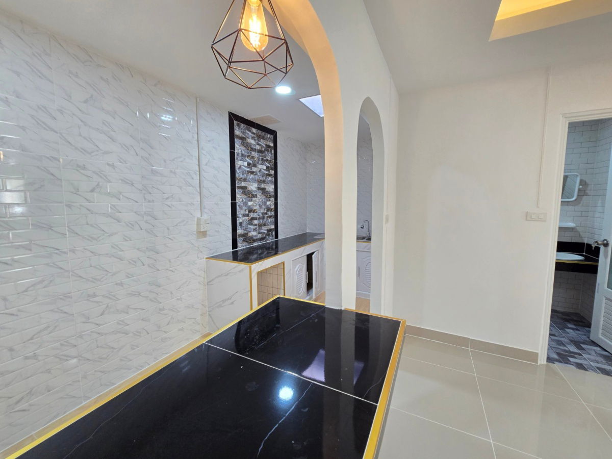 รูป หมู่บ้านพรพิมาน ซ.10/1 เนื้อที่28ตรว. 3นอน 2น้ำ ราคาขาย 2.2ล้าน - รูปที่ 18/22