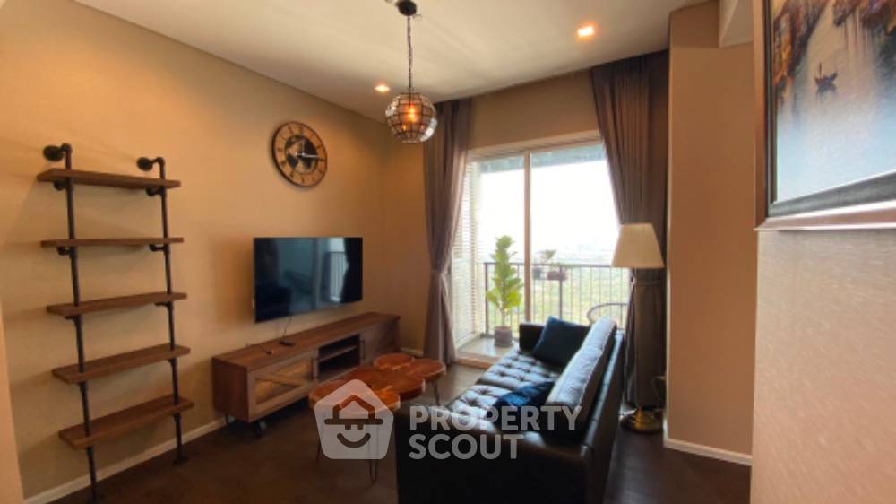 picture 2-BR Condo at The Saint Residences near MRT Phahon Yothin (ID 1484751) - 4/11