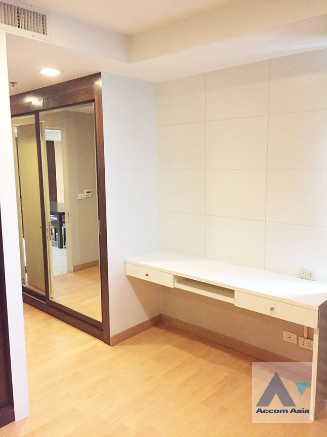 picture 🔼🔽 AccomA 📩 Spacious unit with cozy living and warm wooden tone (1515877) - 13/17