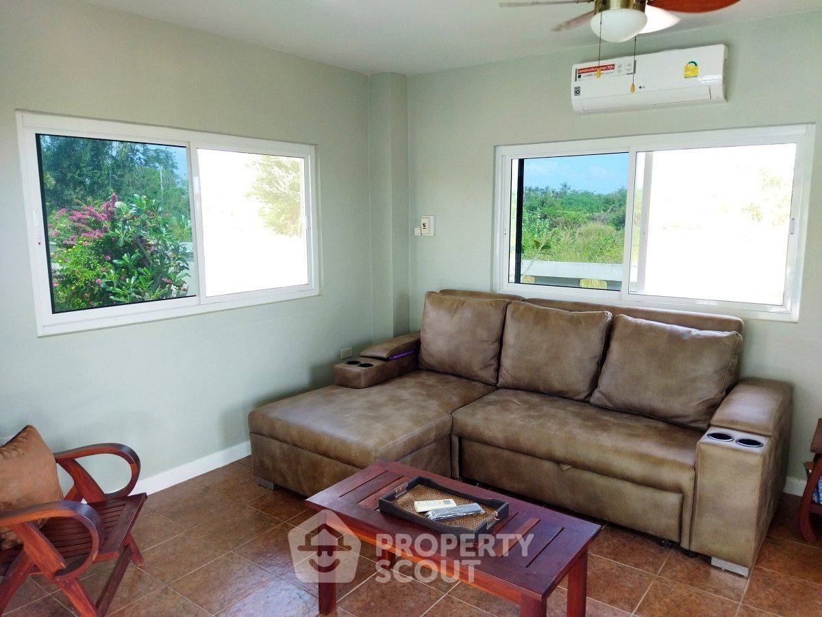 picture 5-BR Villa in Kui Buri (ID 1233501) - 13/34