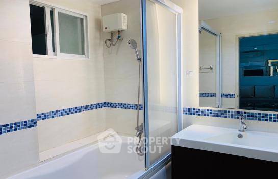 picture 1-BR Condo at Life @ Sathorn 10 near BTS Saint Louis (ID 95309) - 6/9