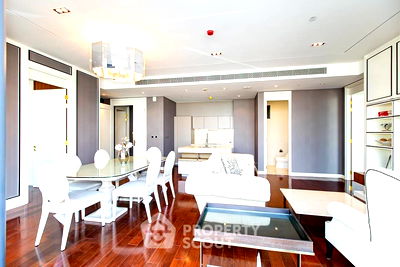 Condos for sale : 2-BR Condo at Marque Sukhumvit near BTS Phrom Phong (ID 2072388)