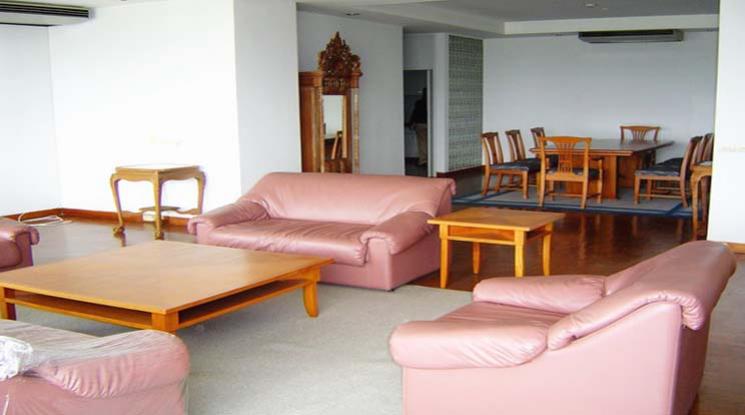 รูป 🔼🔽 AccomA 📩  2 BR Condominium @Baan Yen Akard (2026803) - รูปที่ 2/9