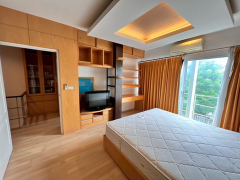 🏡 Urgent sale! Noble Cube Phatthanakan, luxury 3-storey townhouse, 3 bedrooms, ready to move in, only 8.7 million [NCh250701]