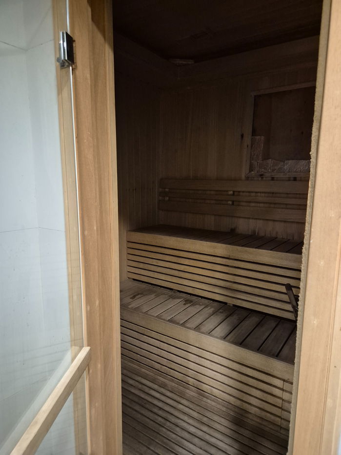 picture Luxury Central Embassy view 1 bedroom on 36th floor fully furnished ready to move in - 26/26