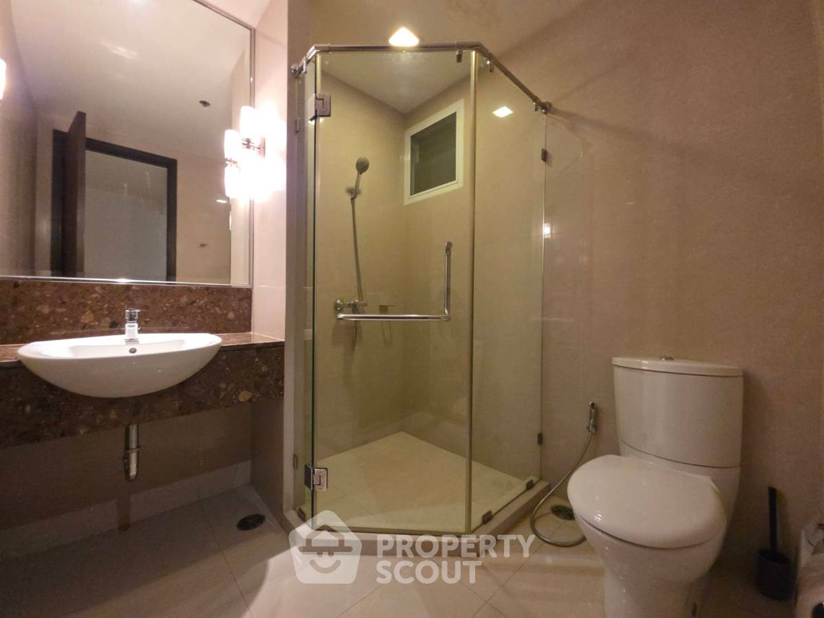 picture 4-BR Condo at Belgravia Residences Condominium near BTS Thong Lor (ID 2113570) - 13/18
