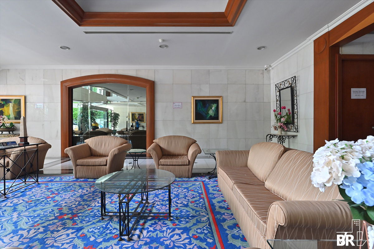 picture Lake Avenue ✨ Spacious and Simple unit, Near BTS Asoke - 6/6