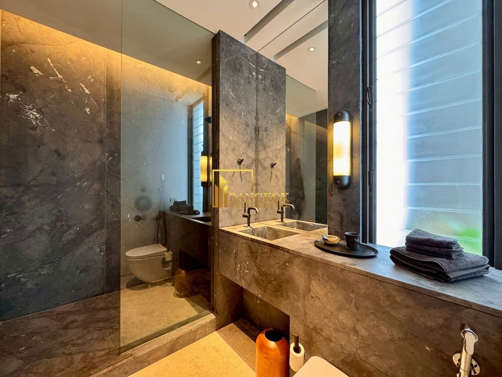รูป WINDSHELL Naradhiwas | Remarkable Duplex Condo For Sale - BR15515CD - รูปที่ 35/71