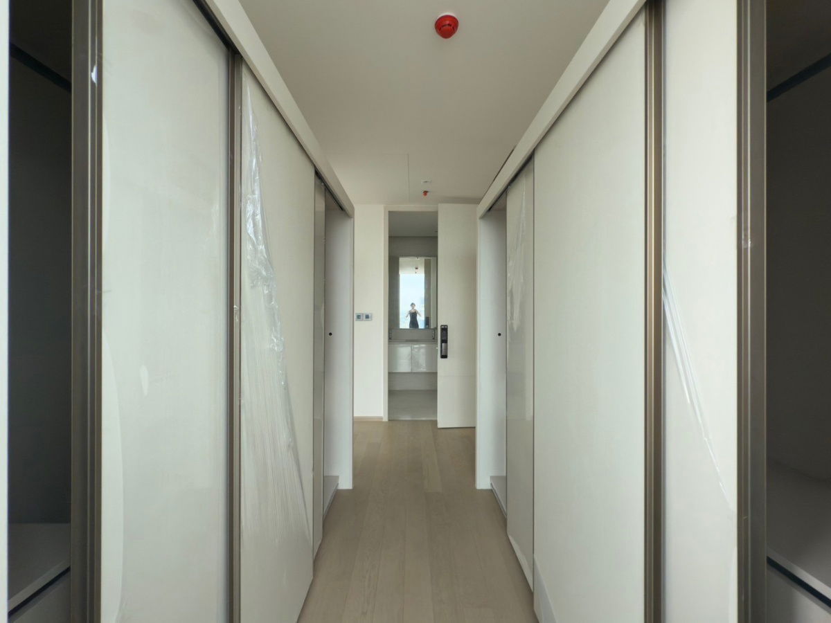 รูป ❖ Rare Unit Penthouse ❖ ชั้น 25+ 185.00 ตร.ม. | 3 ห้องนอน 3 ห้องน้ำ | คอนโดใกล้ BTS ทองหล่อ 190 ม., เมเจอร์ ซีนีเพล็กซ์ สุขุมวิท 550 ม. - รูปที่ 7/20