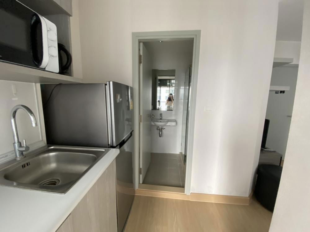 picture Urgent sale 📍 IDEO Sathorn - Thapra 📍 Convenient transportation, near BTS Pho Nimit, complete with furniture and electrical appliances - 6/7