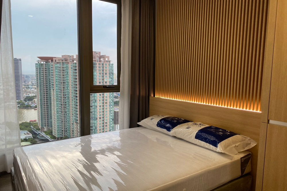 picture 🔥 For Sale !! 🔥 Code C20240900025...........Rhythm Charoenkrung Pavillion, 1 bed, 1 bath, River view, high floor 32++, furnished, Special Deal!!📣📣 - 4/5