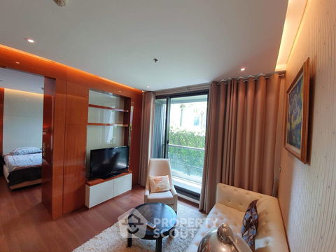 1-BR Condo at The Address Sukhumvit 28 near BTS Phrom Phong (ID 1736040)