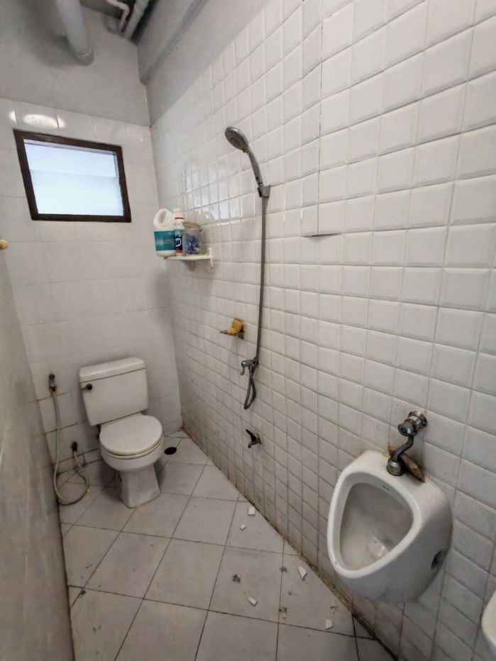 picture Rent a Commercial Building, Soi Phahonyothin 37/1 - 16/22