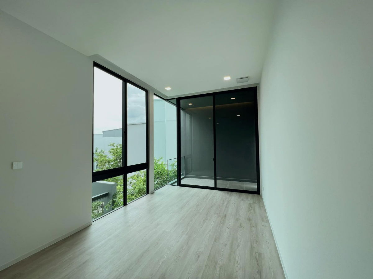 รูป เช่า ให้เช่าบ้านเดี่ยว VIVE กรุงเทพกรีฑา บ้านเดี่ยวหรู Modern Luxury ที่สุดของการใช้ชีวิต บนทำเลศักยภาพ "กรุงเทพกรีฑาตัดใหม่"  Line ID: @951qfbfi - รูปที่ 21/37