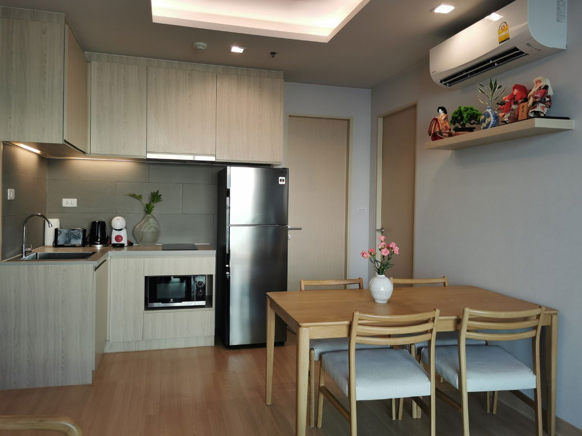 picture Fully furnished beachfront condominium in Sriracha, Chonburi  - 4/17