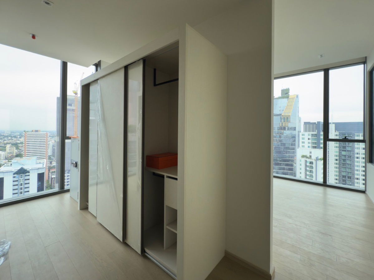 รูป ❖ Rare Unit Penthouse ❖ ชั้น 25+ 185.00 ตร.ม. | 3 ห้องนอน 3 ห้องน้ำ | คอนโดใกล้ BTS ทองหล่อ 190 ม., เมเจอร์ ซีนีเพล็กซ์ สุขุมวิท 550 ม. - รูปที่ 19/20